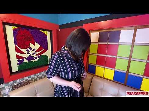 ❤️ Drăguță japoneză cu sâni mari se masturbează cu jucării sexuale și are un orgasm. Ea vorbește într-un interviu despre experiența ei de futut. Țâțe uriașe și păsărica păroasă gemând tare. Osakaporn at porn ro.muitohentai.ru ❌️